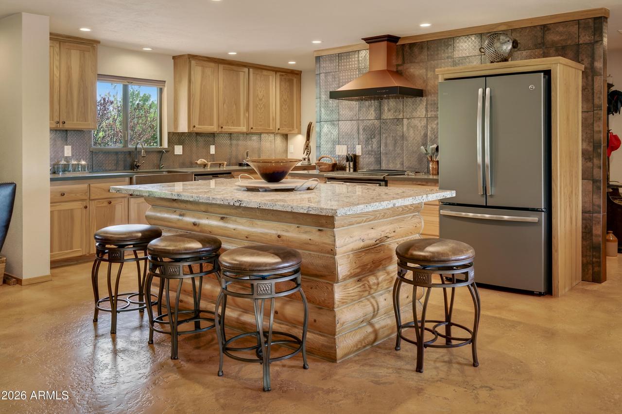 10975 E Pear Tree Dr., Cornville, AZ 86325