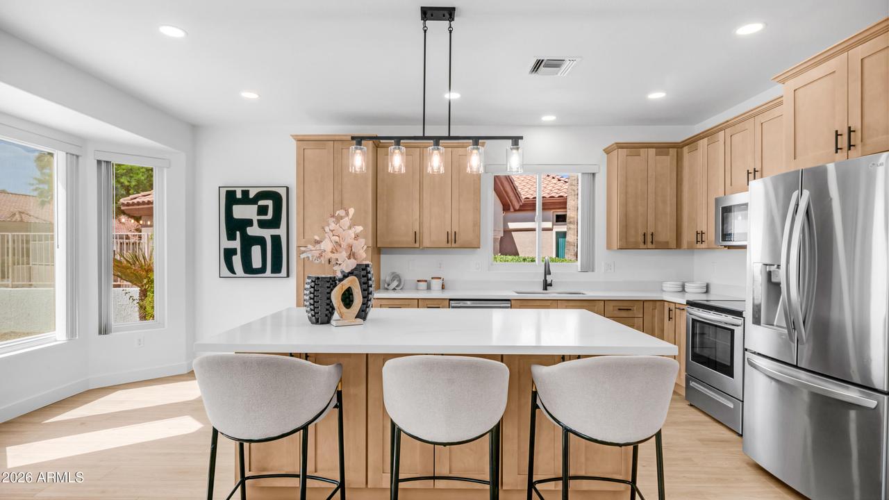 23116 N Drifter Way, Sun City West, AZ 85375