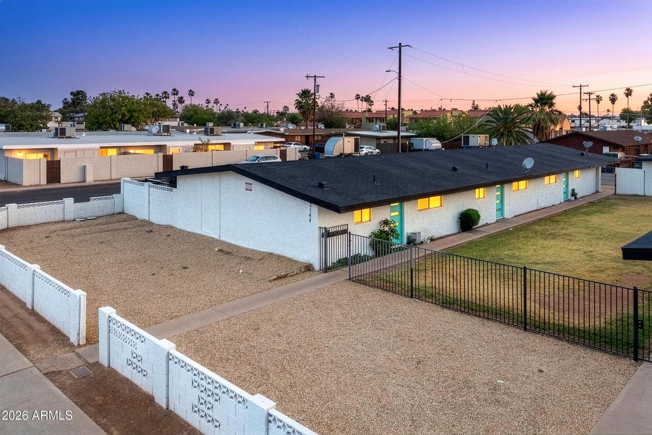 2140 W Heatherbrae Dr., Phoenix, AZ 85015