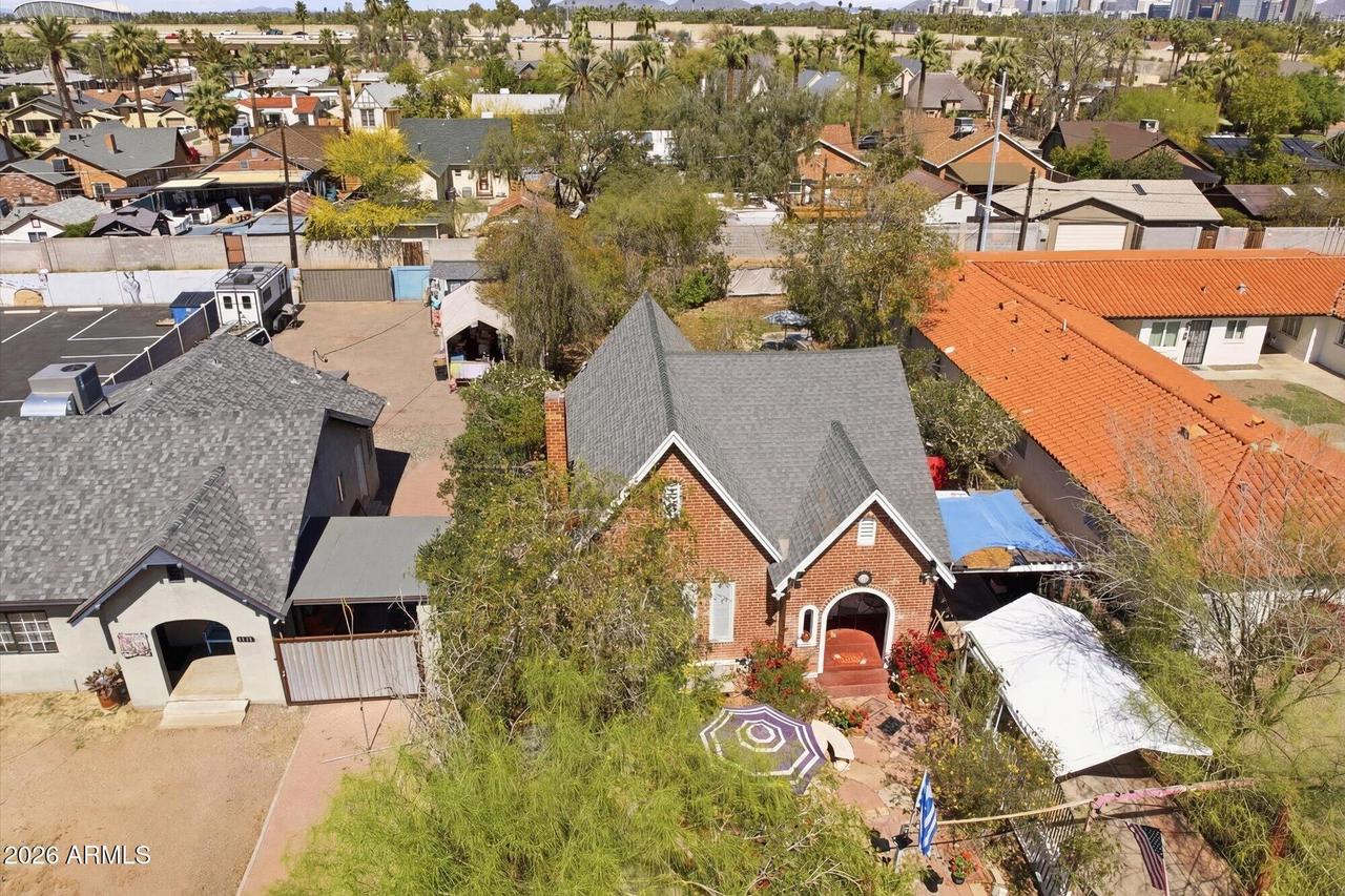 1326 W Roosevelt St., Phoenix, AZ 85007