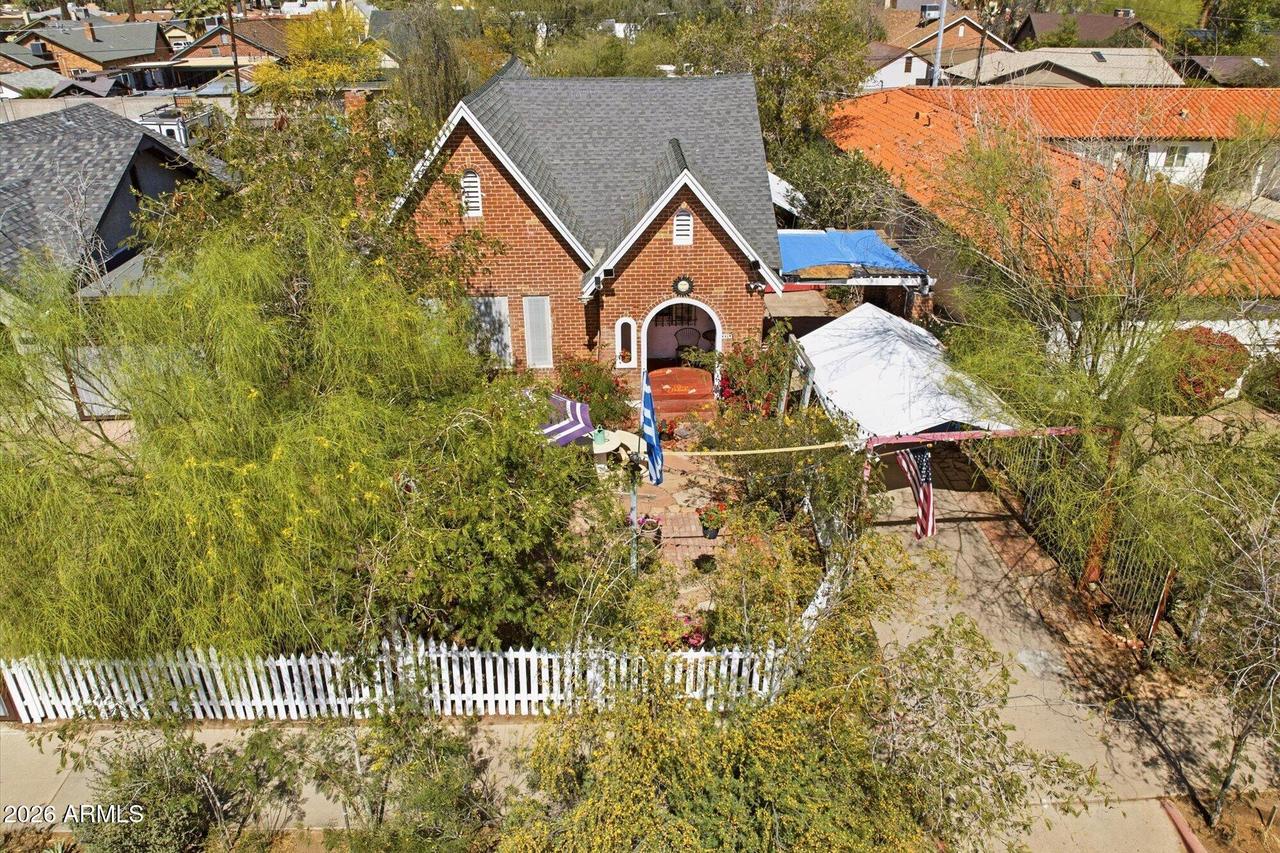 1326 W Roosevelt St., Phoenix, AZ 85007