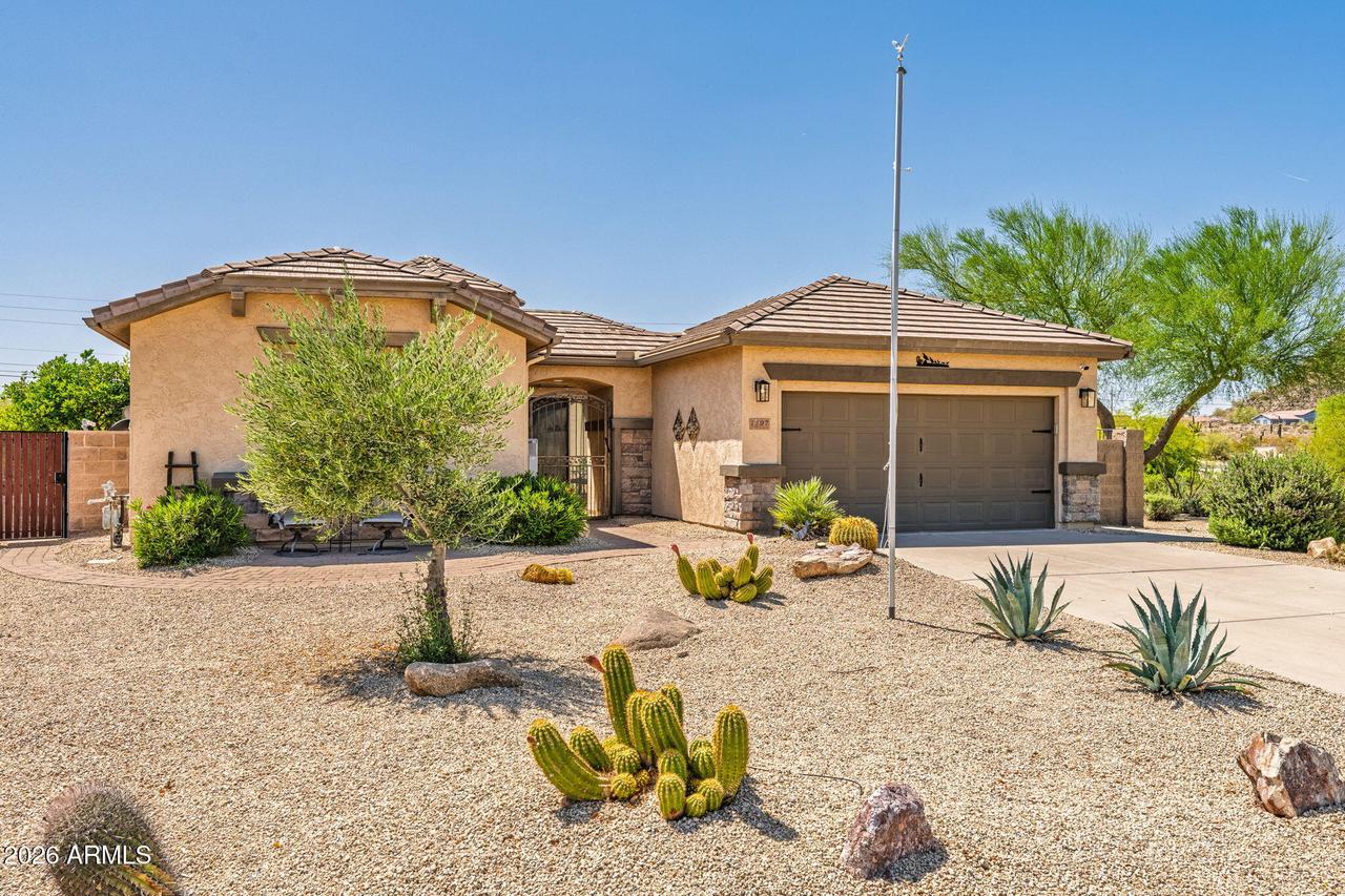 1197 W Desert Lily Dr., San Tan Valley, AZ 85143
