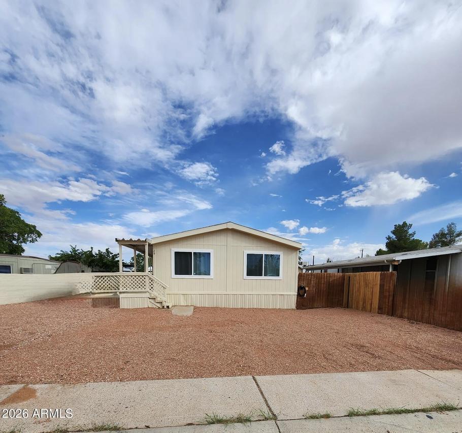 29 Red Mesa Ave., Page, AZ 86040