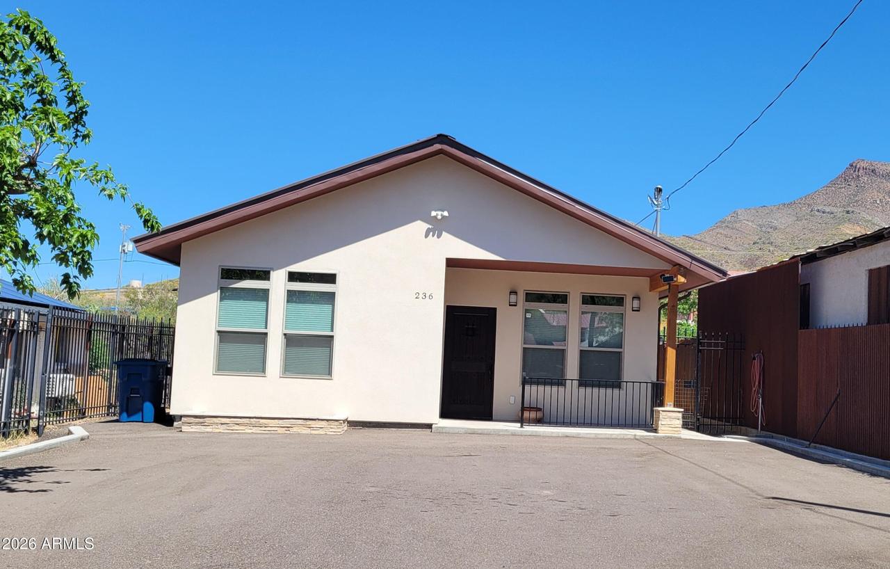 236 W Heiner Dr., Superior, AZ 85173