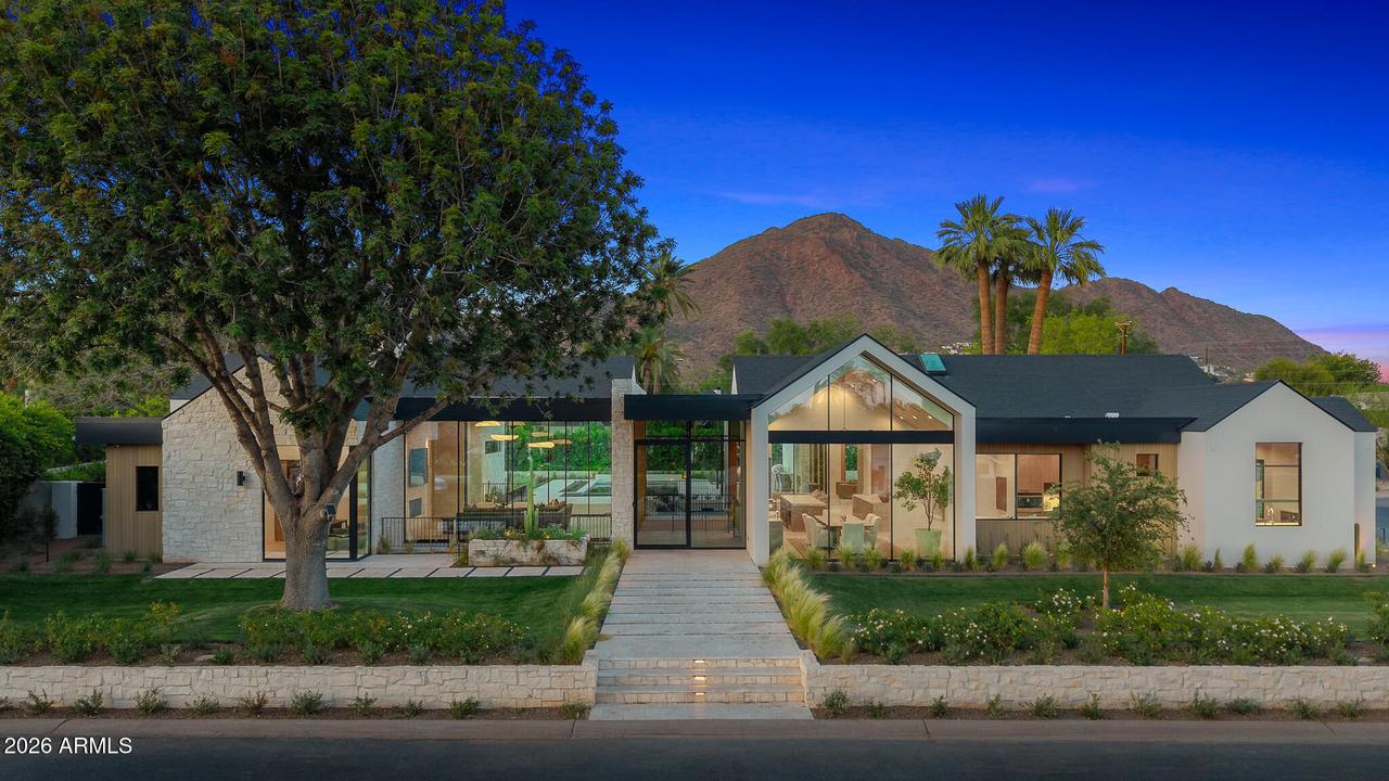 4828 E Calle Del Medio, Phoenix, AZ 85018