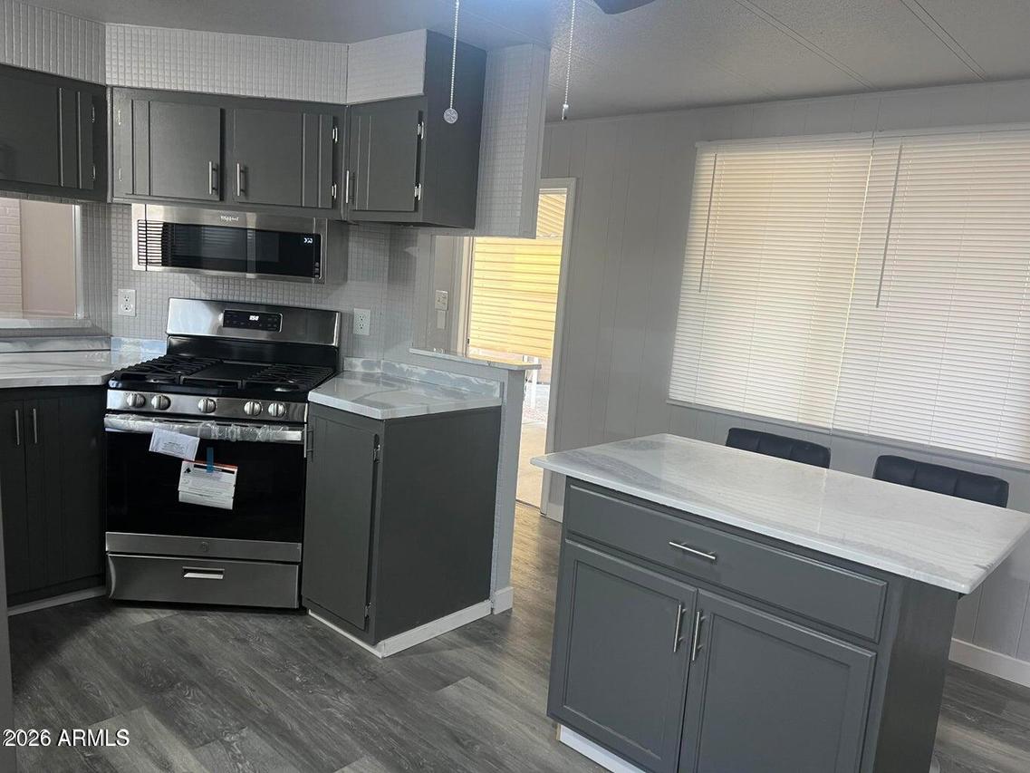 10701 N 99th Ave. #77, Peoria, AZ 85345