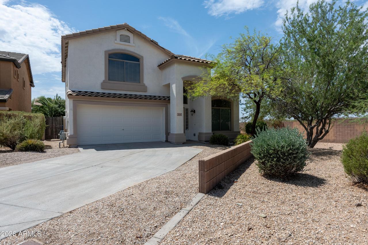 2533 W Big Oak St., Phoenix, AZ 85085