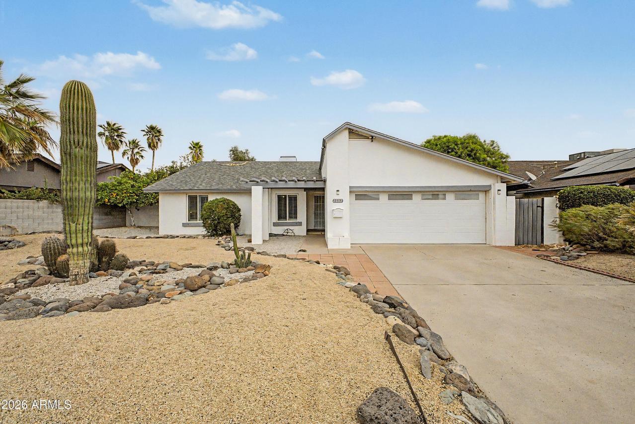 2602 E Larkspur Dr., Phoenix, AZ 85032