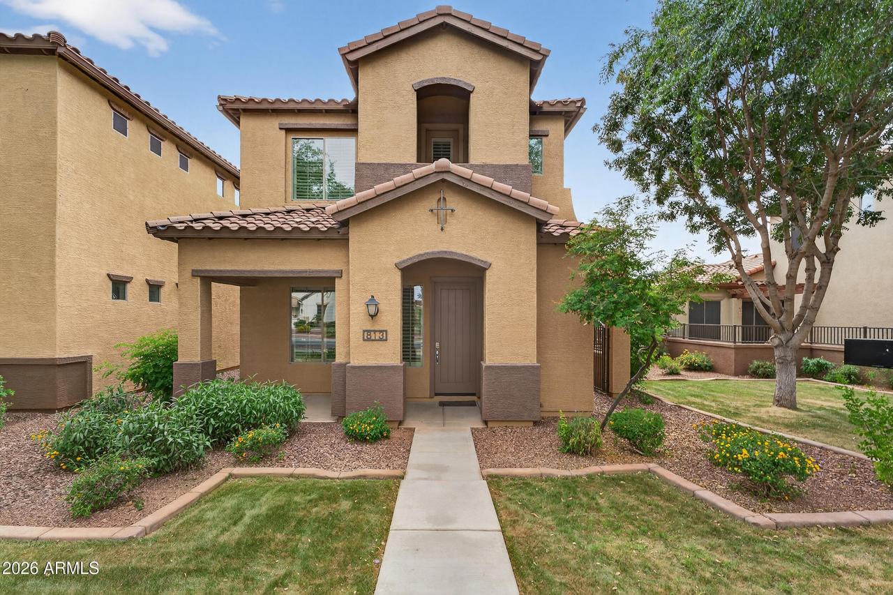 813 W Village Pkwy., Litchfield Park, AZ 85340