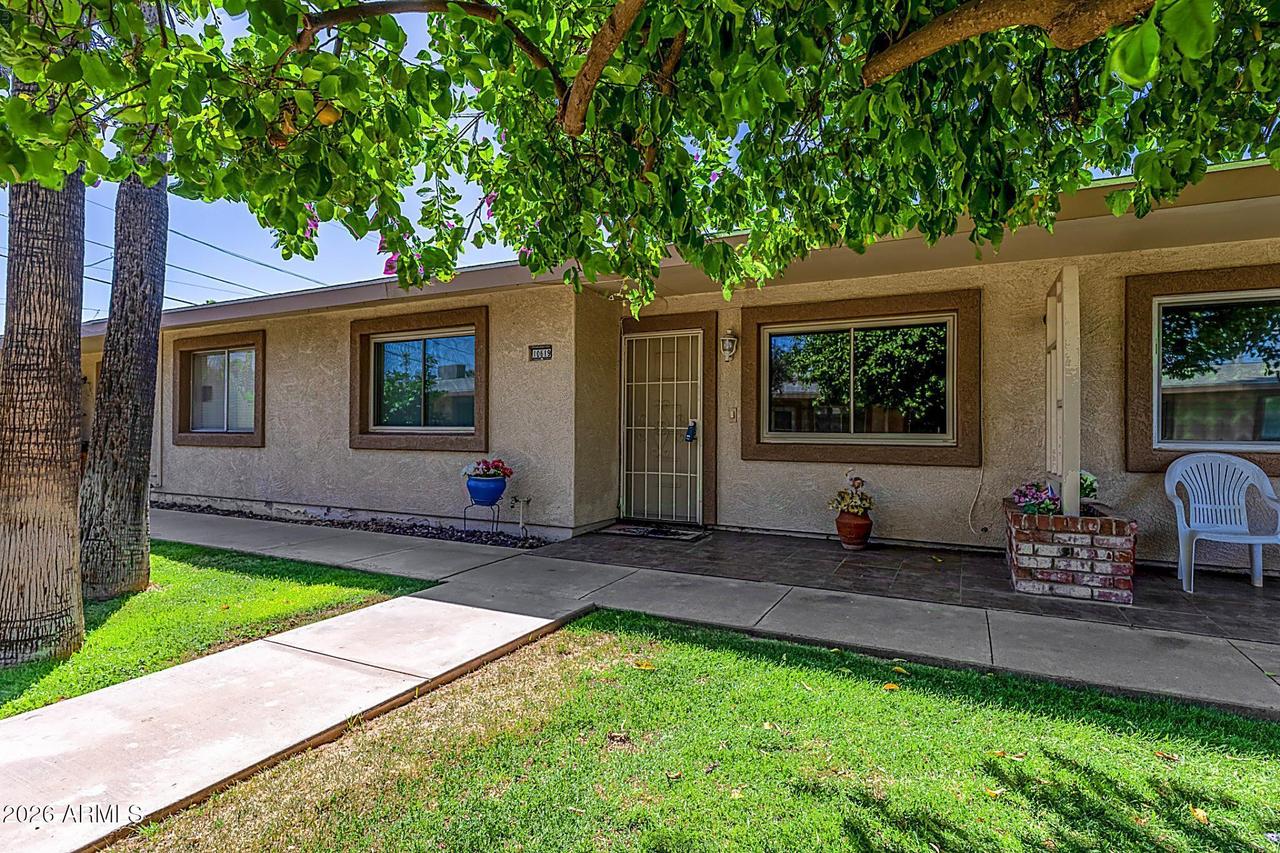 10619 W Coggins Dr., Sun City, AZ 85351