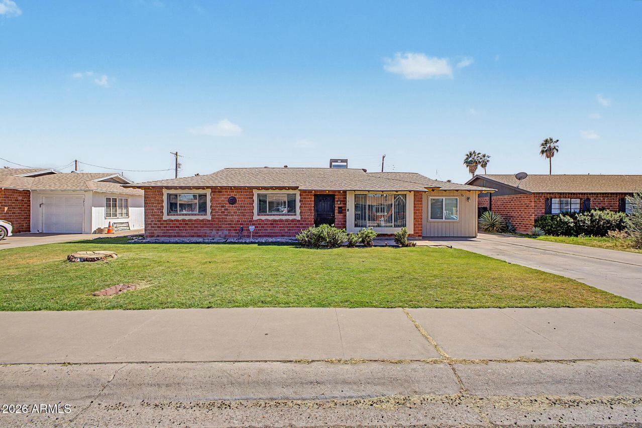 3917 W Marlette Ave., Phoenix, AZ 85019