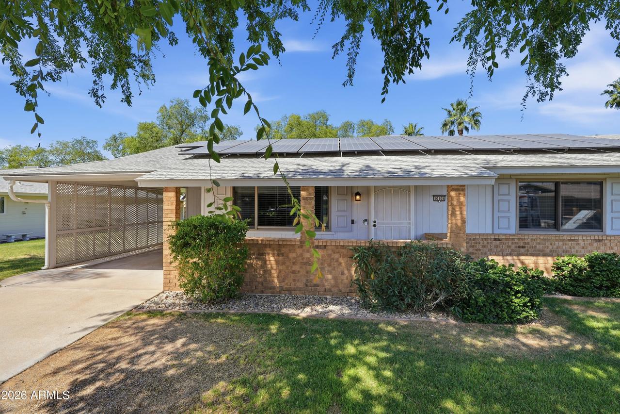 10105 W Kingswood Cir., Sun City, AZ 85351