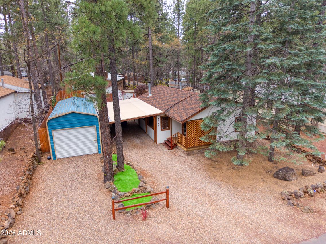 5767 Apache Tr., Pinetop, AZ 85935