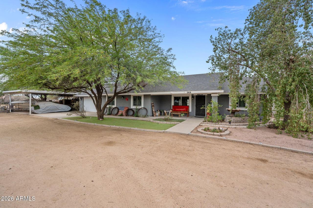 2414 S 220th Ln., Buckeye, AZ 85326