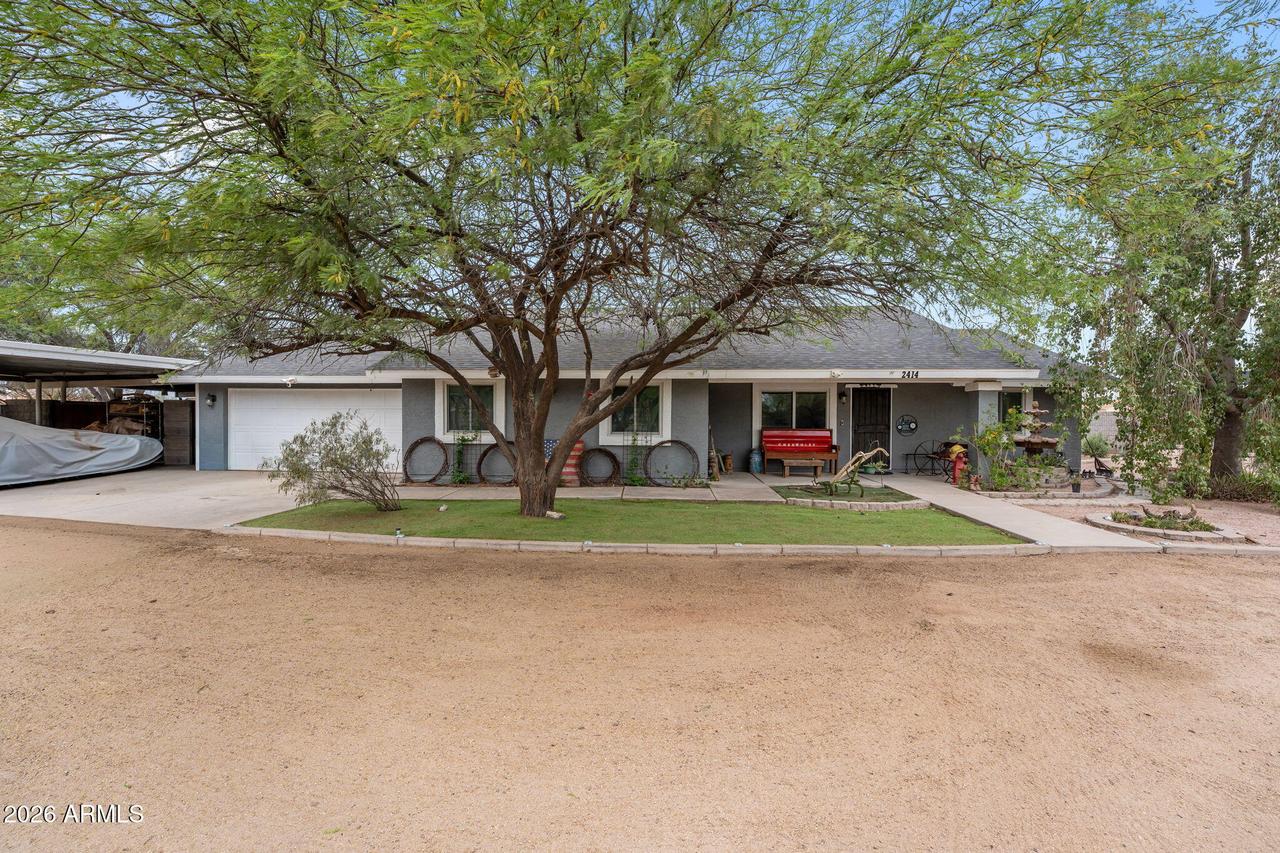 2414 S 220th Ln., Buckeye, AZ 85326