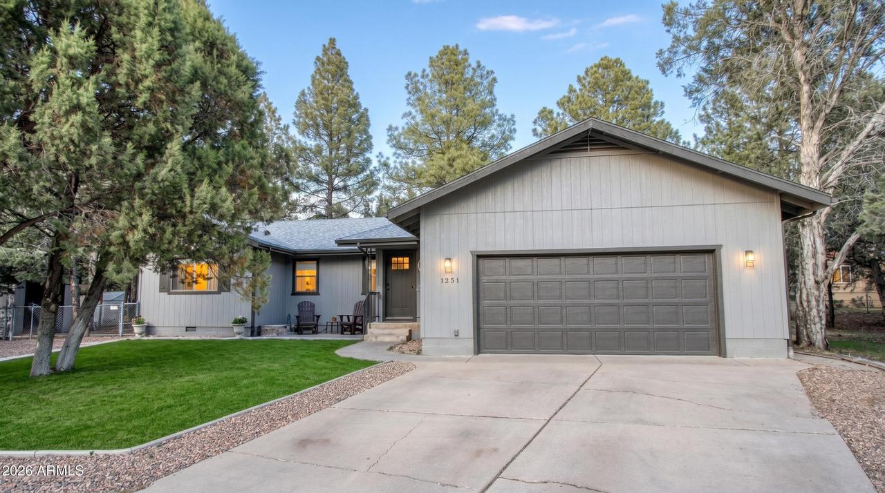 1251 N 41st Cir., Show Low, AZ 85901