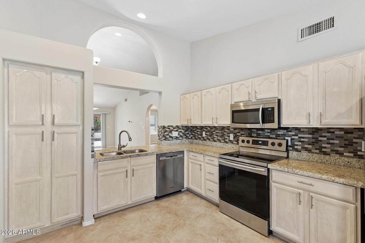 16913 E De Anza Dr., Fountain Hills, AZ 85268