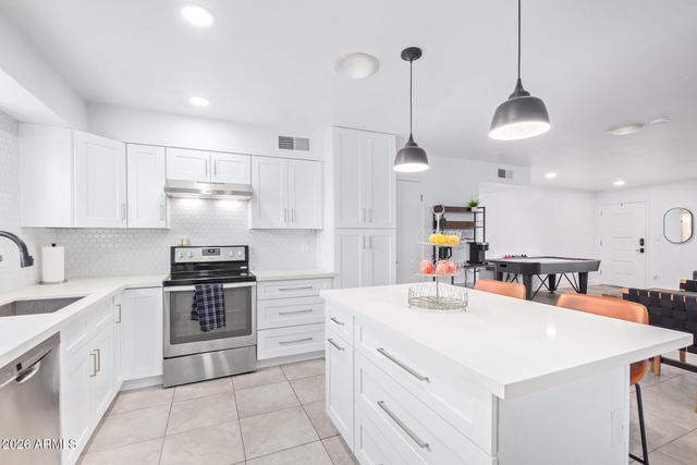 New Homes with Master Bedrooms on the 1st Floor That Attend Marcos De Niza High School: April 4th to April 10th