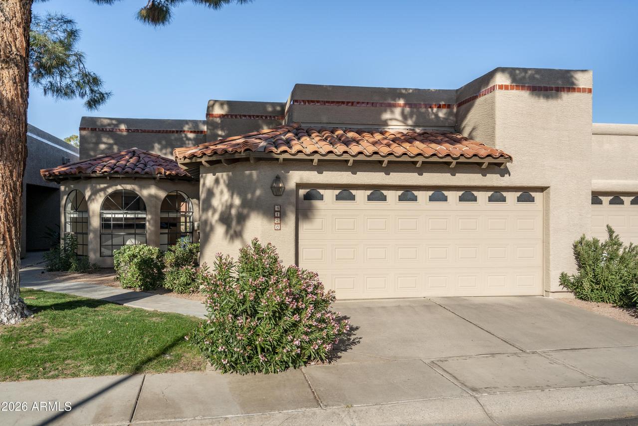 4128 E Paradise Dr., Phoenix, AZ 85028
