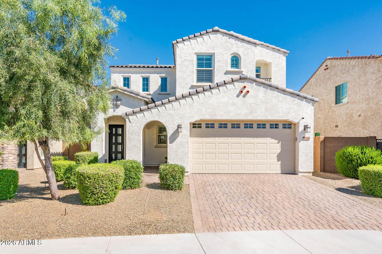 3520 E Crest Ln., Phoenix, AZ 85050