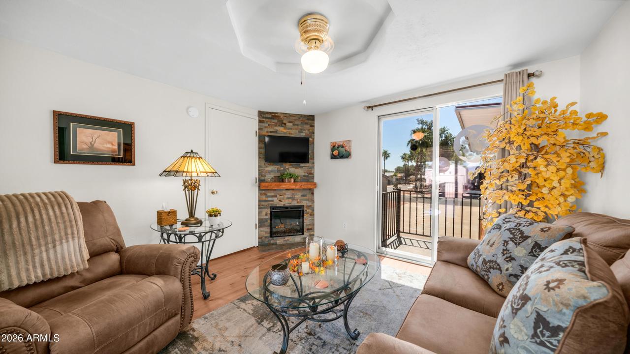 261 Cinnabar Dr., Apache Junction, AZ 85119