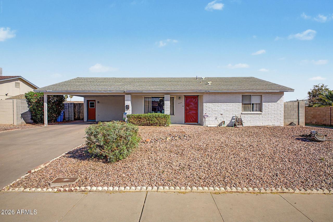 4049 W Cinnabar Ave., Phoenix, AZ 85051