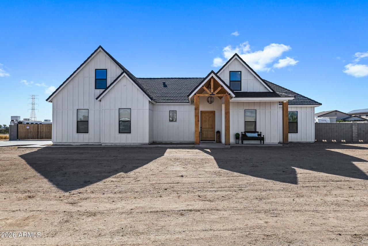 1206 N 102nd Way, Mesa, AZ 85207