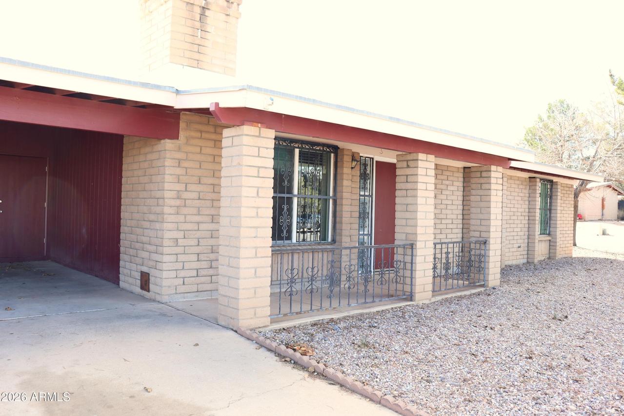 3500 Sparrow Dr., Sierra Vista, AZ 85635