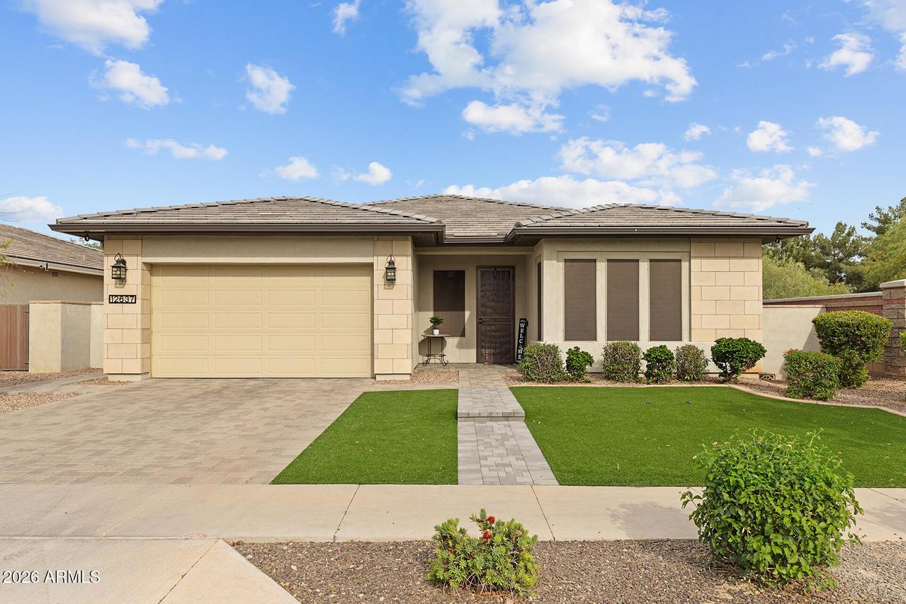 12637 N 143rd Dr., Surprise, AZ 85379