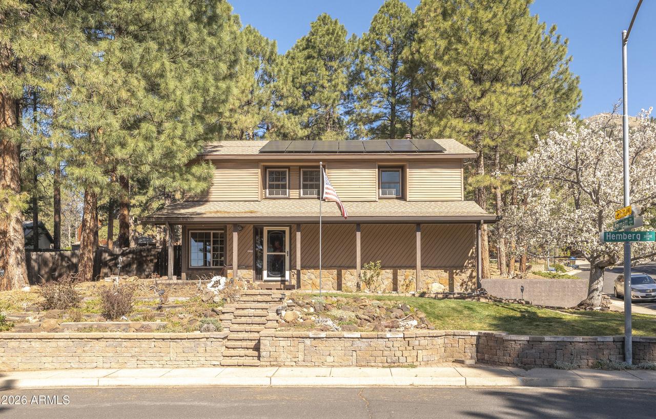 4001 N Zermatt Way, Flagstaff, AZ 86004
