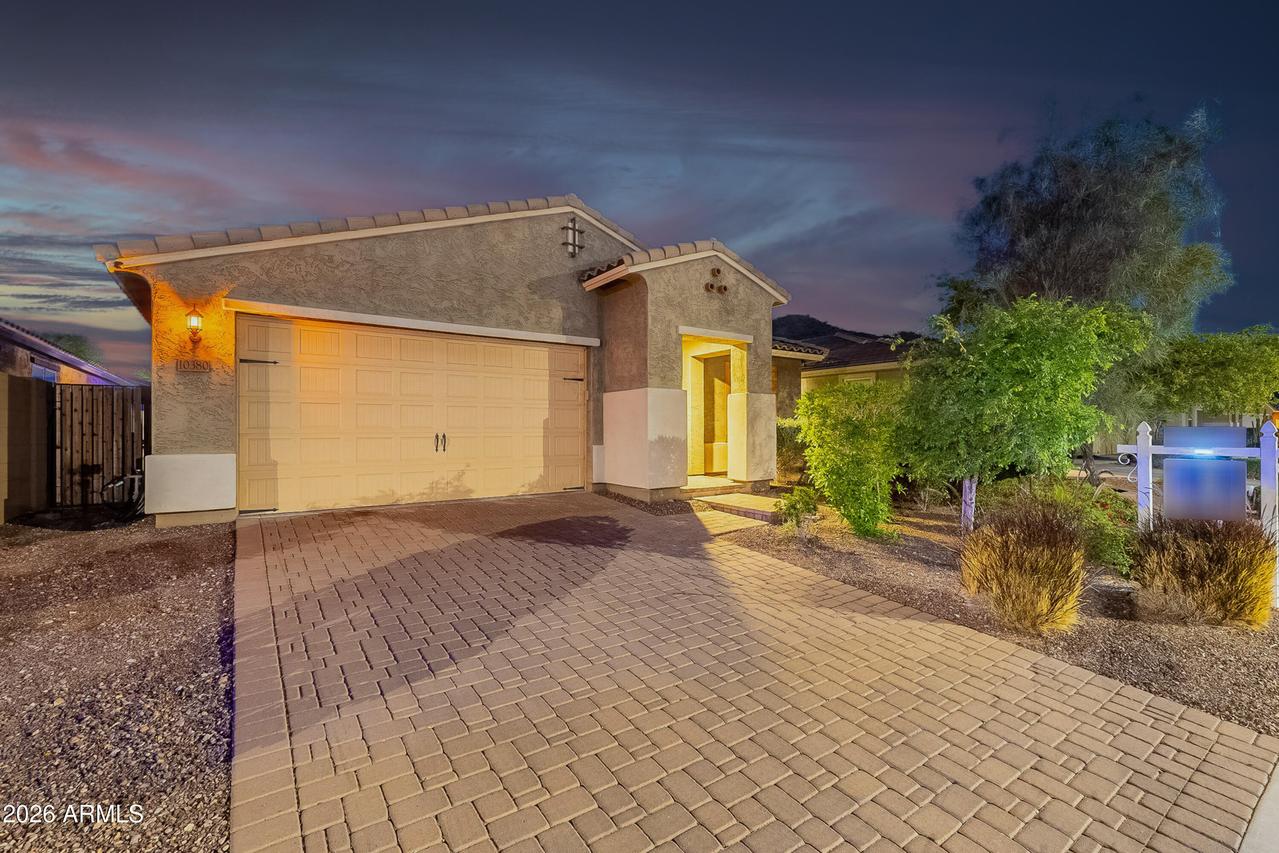 10380 W Alyssa Ln., Peoria, AZ 85383