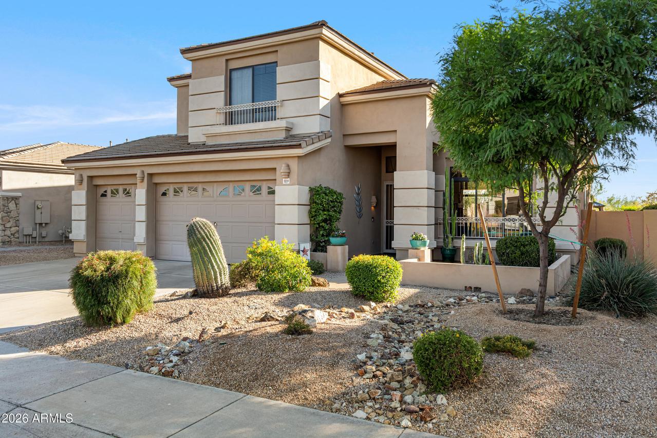 5219 E Hashknife Rd., Phoenix, AZ 85054