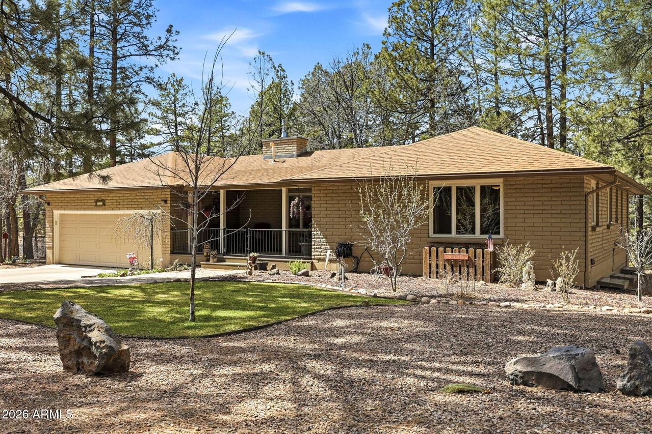 233 E Turkey Track Ln., Pinetop, AZ 85935