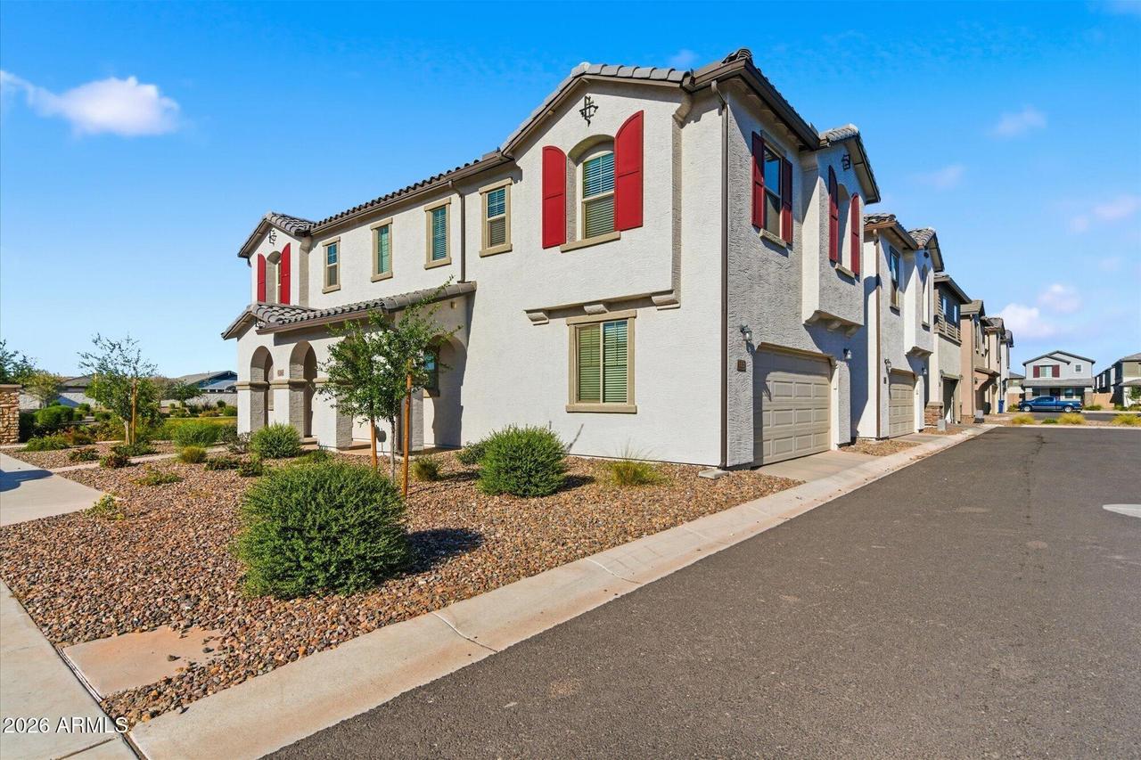 43265 N Plum St., San Tan Valley, AZ 85140