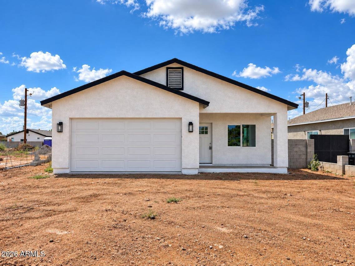 443 E Crystal Ave., Douglas, AZ 85607