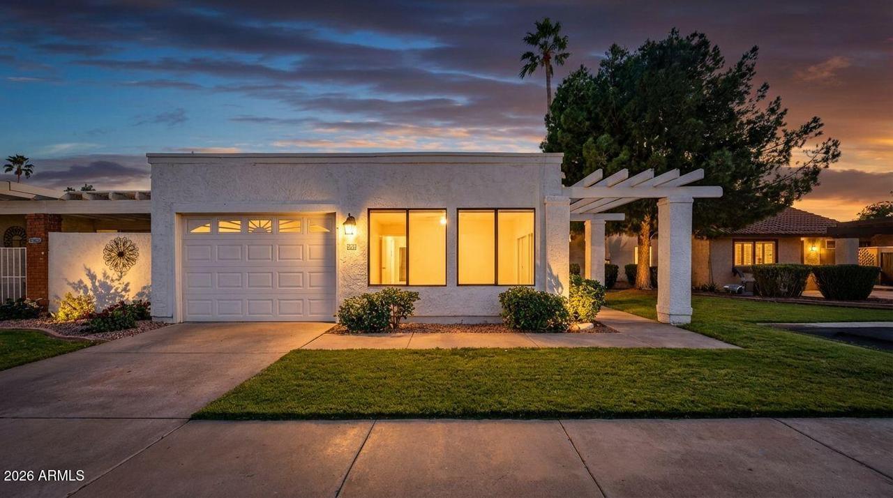 309 Leisure World, Mesa, AZ 85206