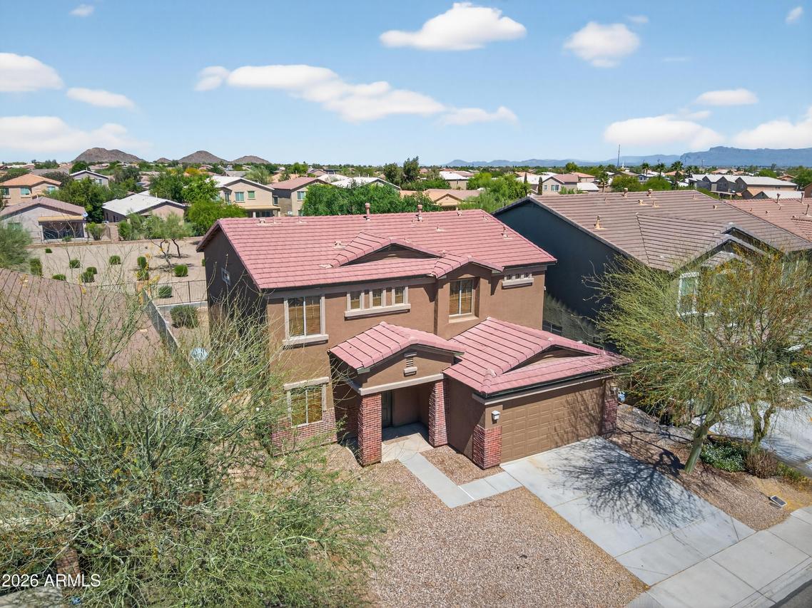 28450 N Castle Rock Dr., San Tan Valley, AZ 85143