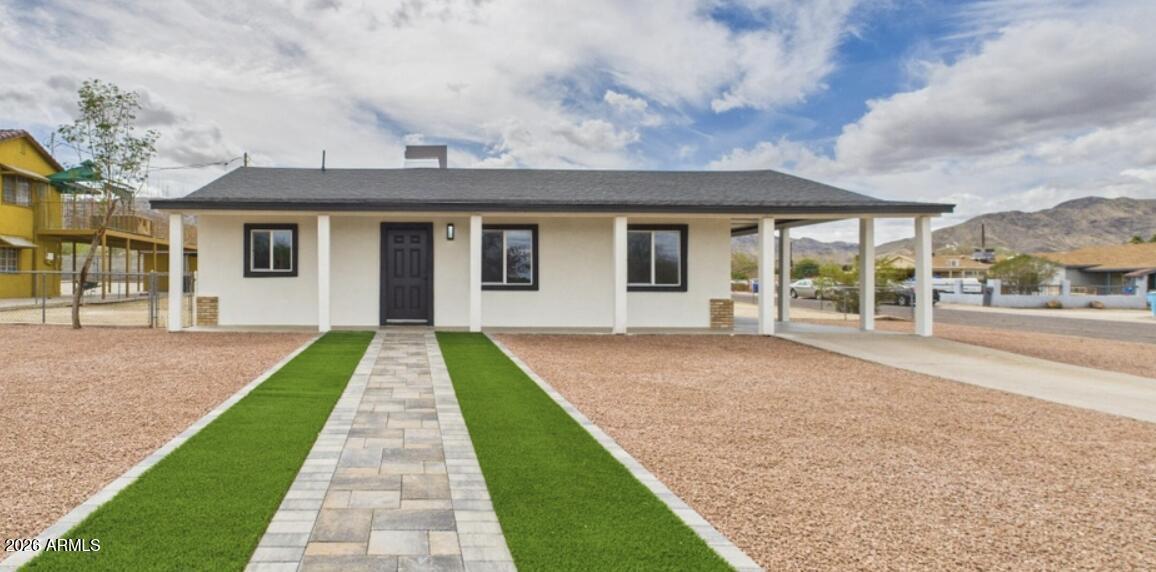 219 W Paseo Way, Phoenix, AZ 85041