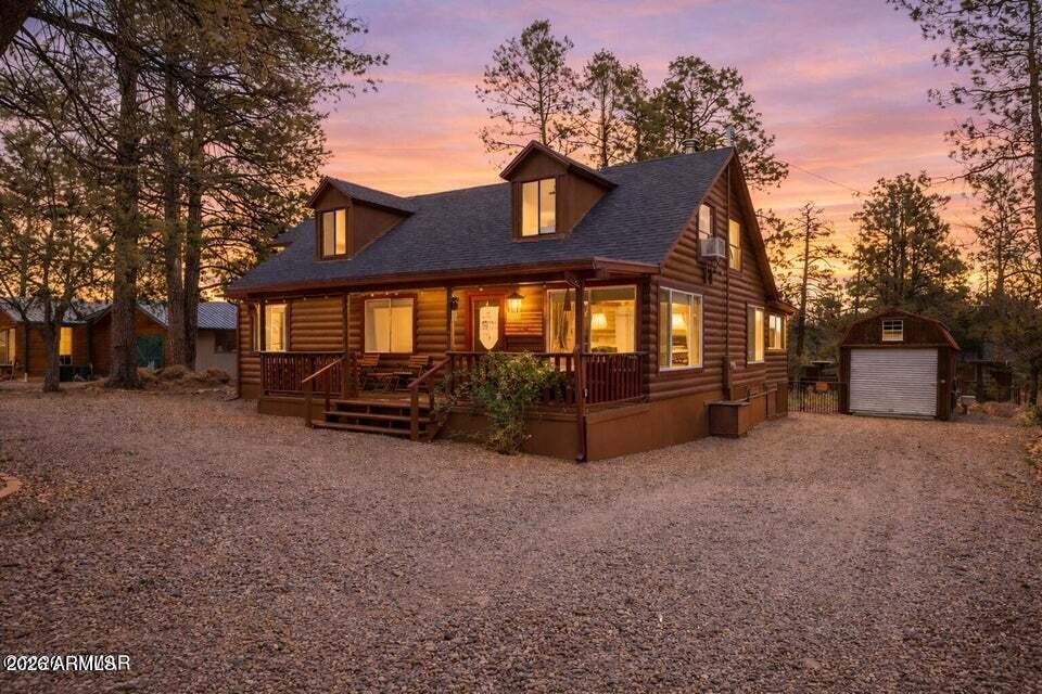 3349 Panorama Dr., Overgaard, AZ 85933