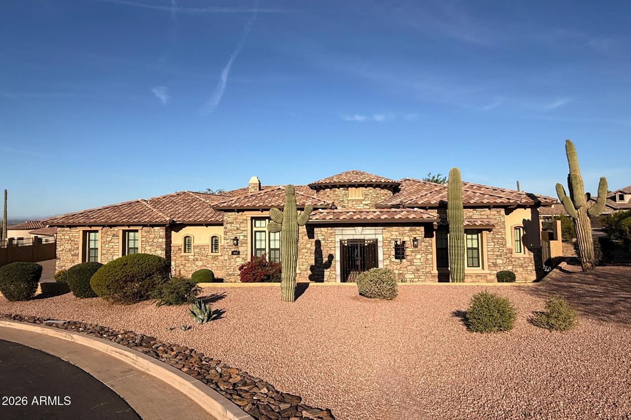 8925 E Rosedale Cir., Mesa, AZ 85207