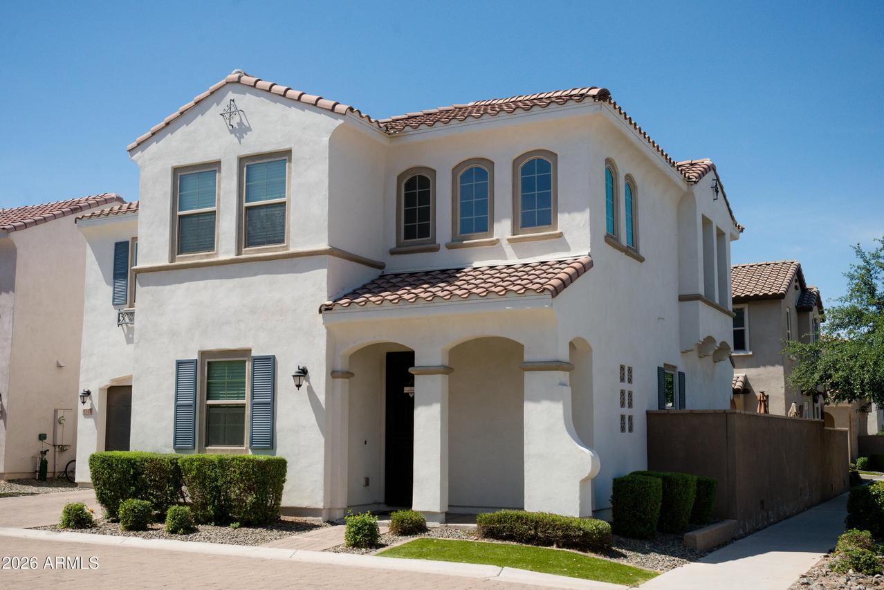 9745 E Axle Ave., Mesa, AZ 85212