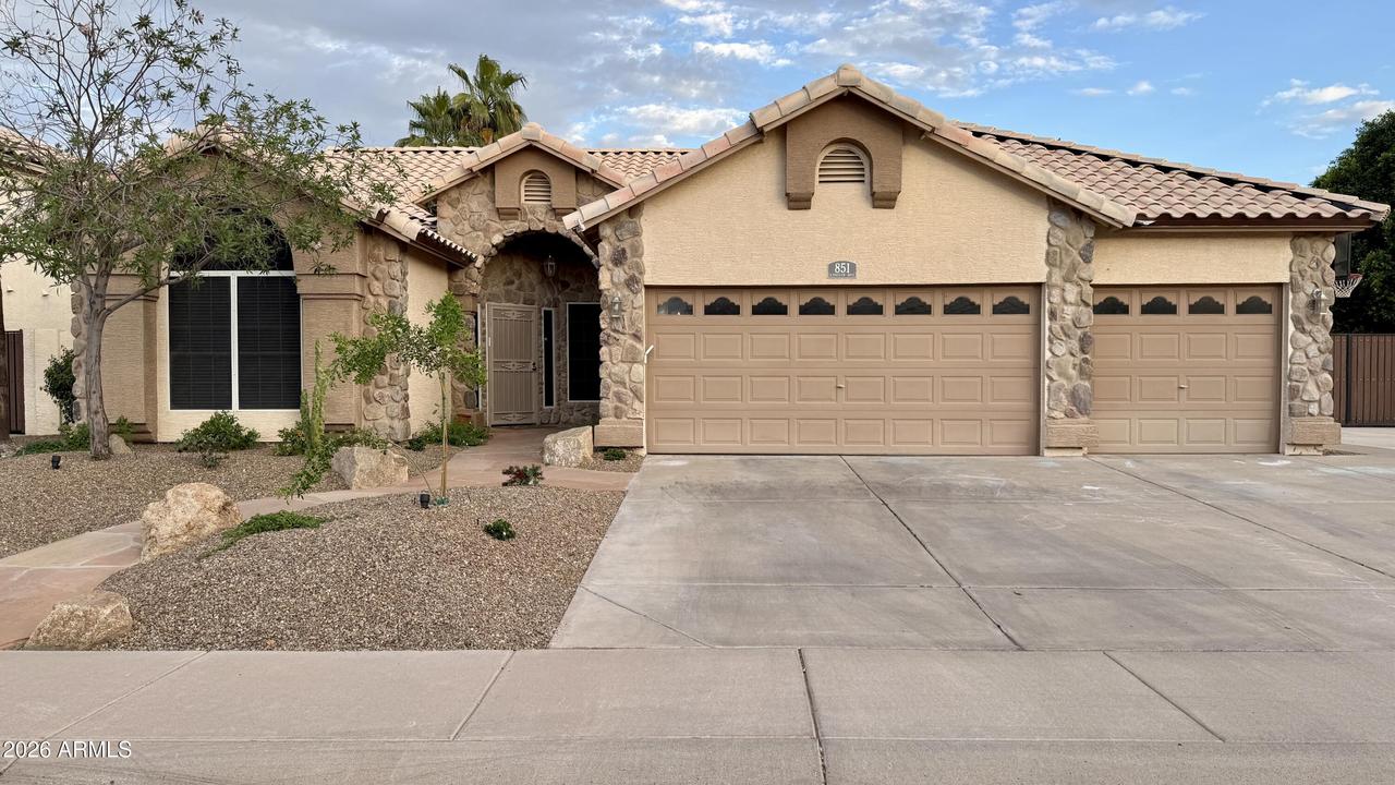 851 N Pineview Dr., Chandler, AZ 85226