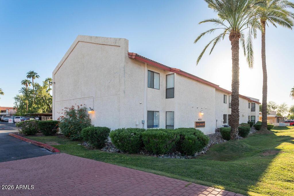 4211 E Palm Ln. #Unit 219, Phoenix, AZ 85008