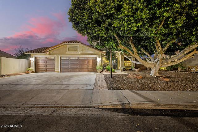 New Homes For Sale This Week That Attend Mountain Shadows Elementary School: April 3rd to April 9th