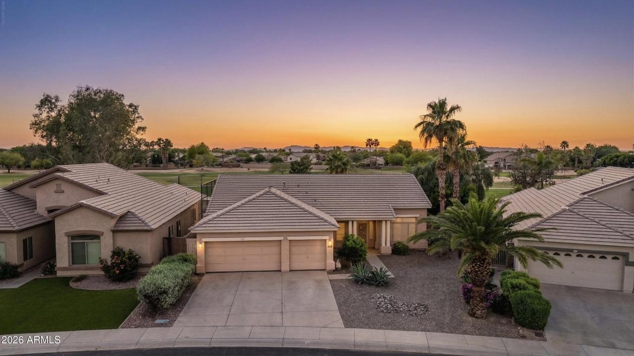 1038 S Palomino Creek Dr., Gilbert, AZ 85296