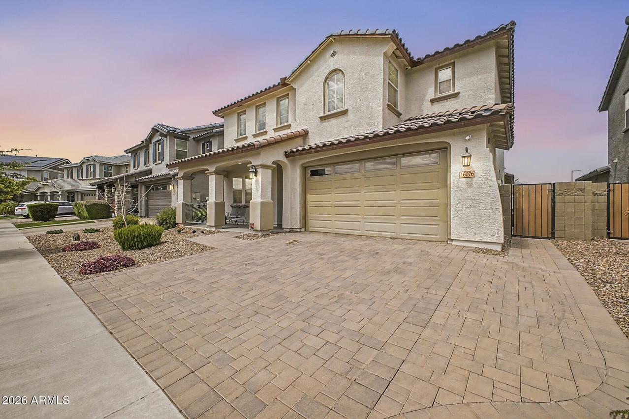 16076 W Soft Wind Dr., Surprise, AZ 85387