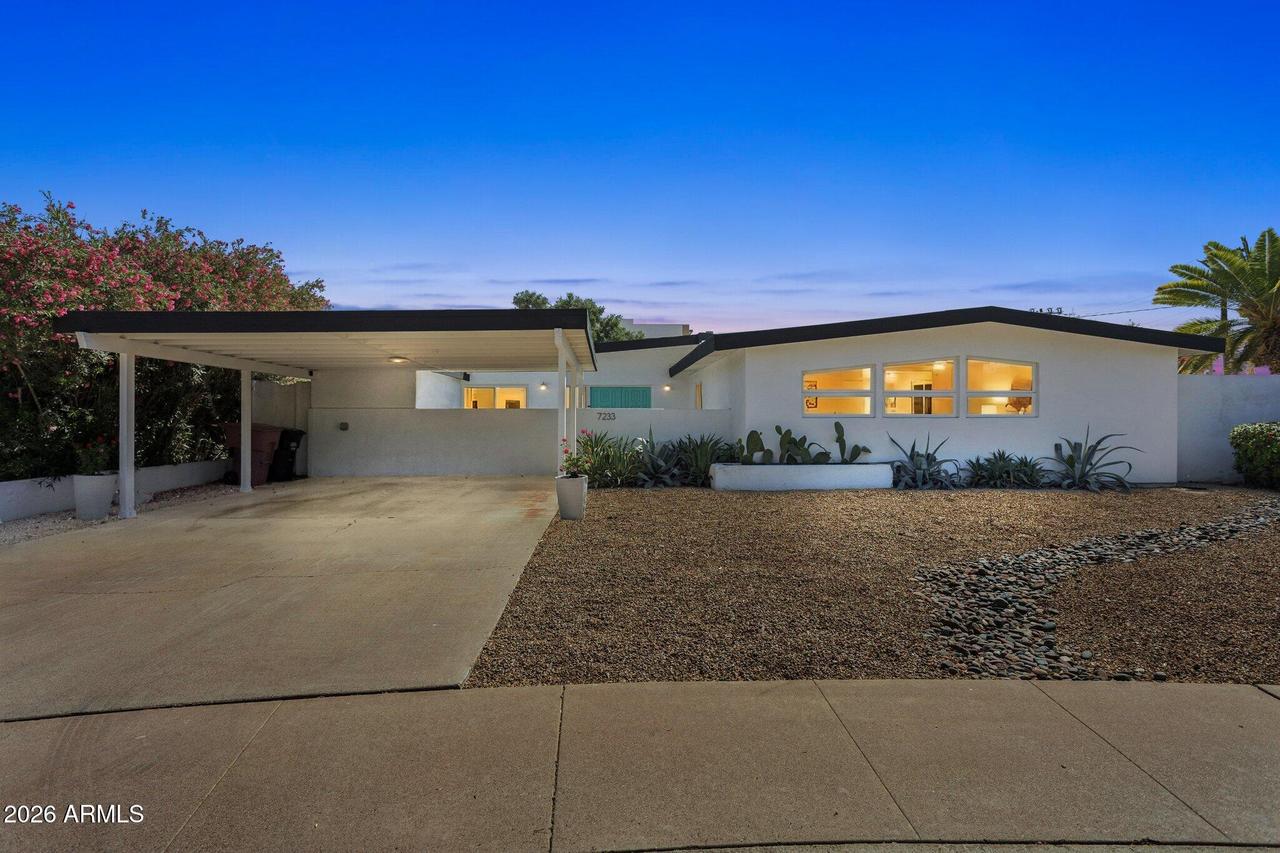 7233 E Monte Vista Rd., Scottsdale, AZ 85257
