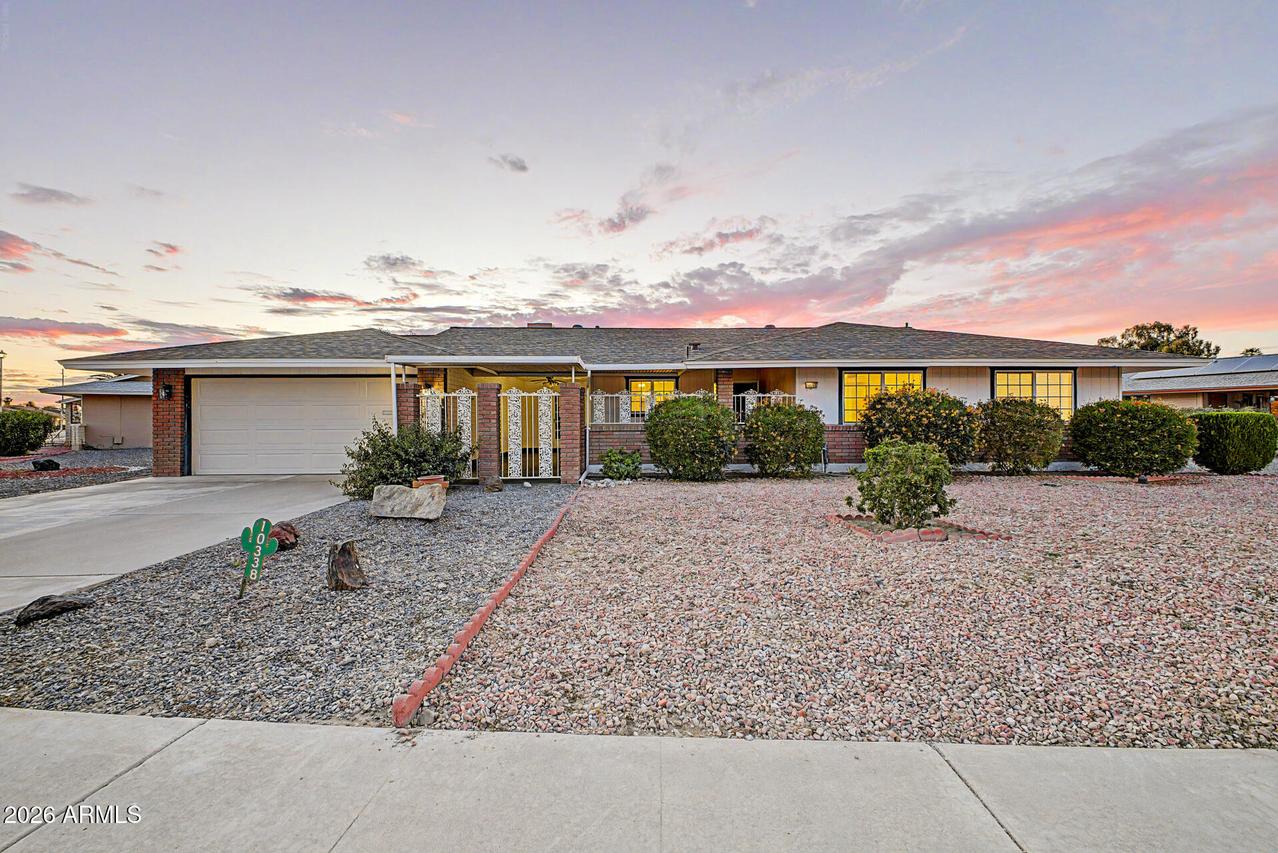 10338 W Caron Dr., Sun City, AZ 85351