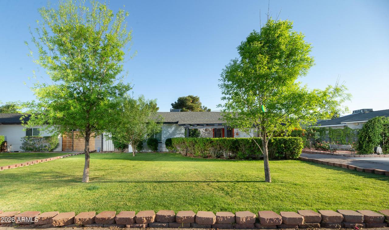 935 E Oregon Ave., Phoenix, AZ 85014