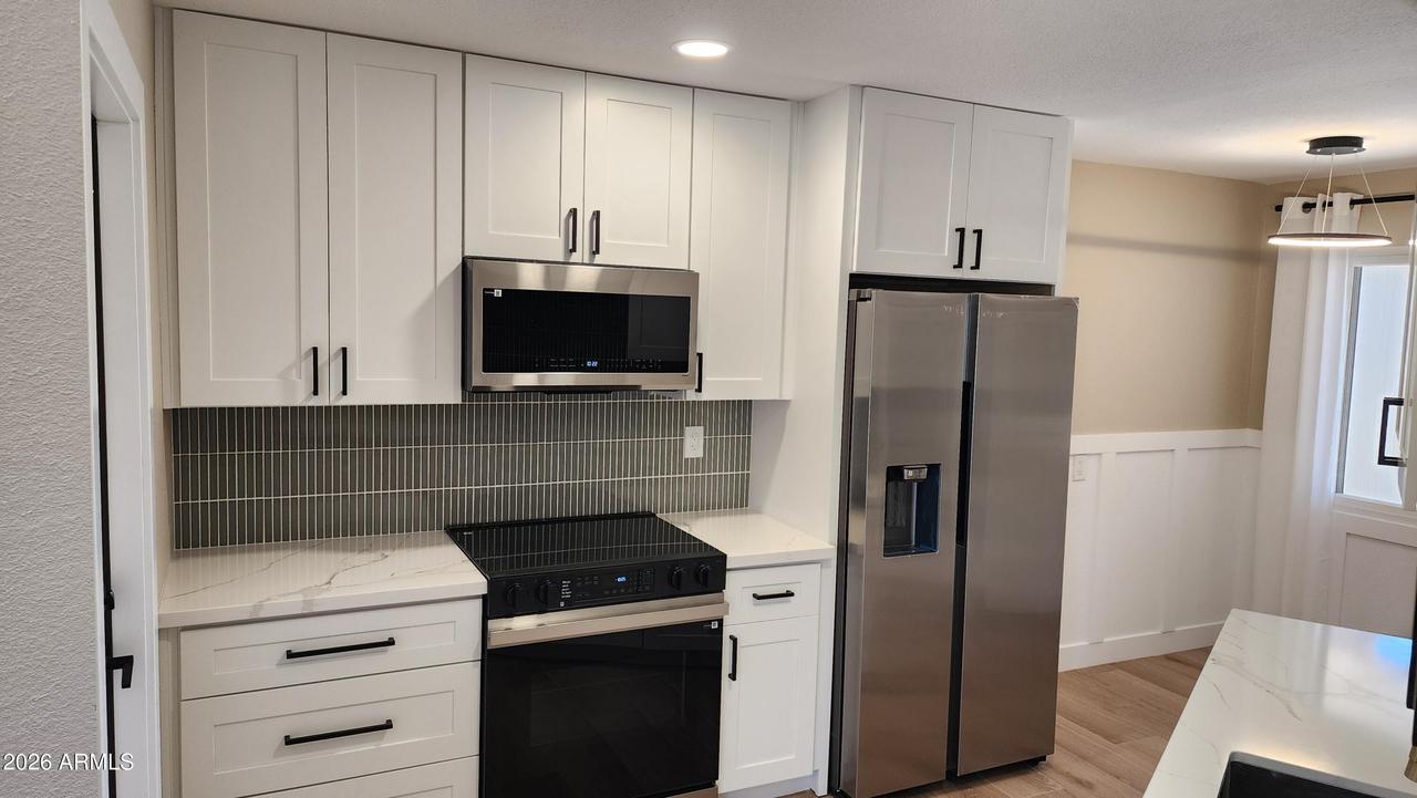 14043 N Palm Ridge Dr., Sun City, AZ 85351